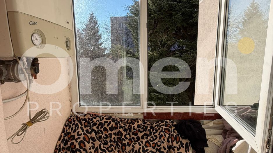 Apartament cu 3 camere, decomandat, etaj intermediar, zona Iuliu Maniu - Poză 6