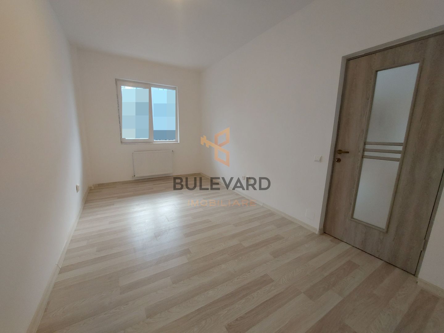 Apartament cu 2 camere, zona strazii Sesul de Sus! - Poză 2