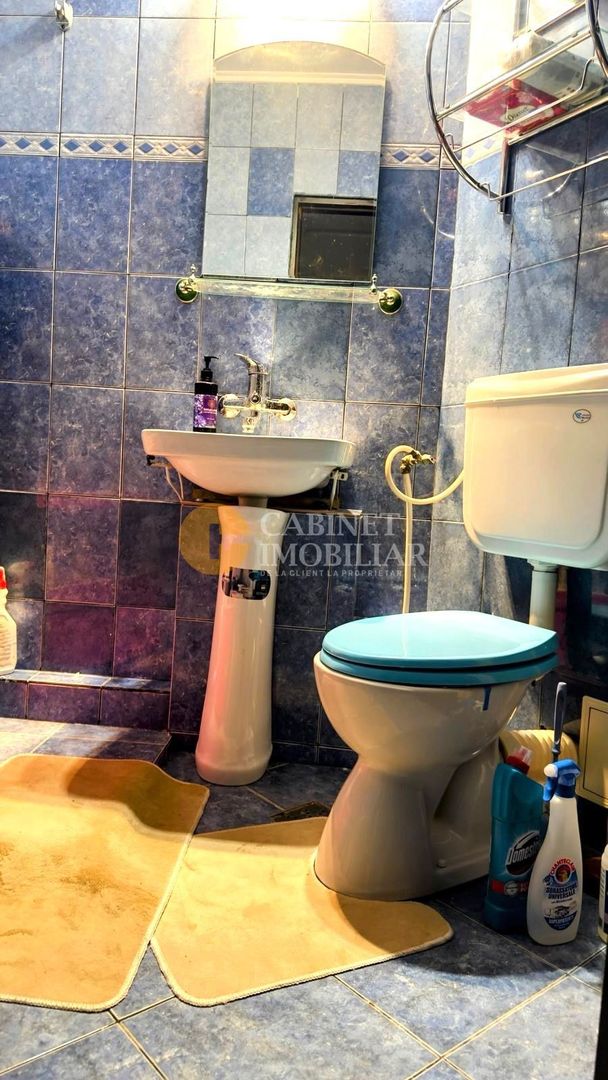 4 CAMERE DECOMANDAT + 2 BAI - 84 MP -Zona Galata - Poză 7