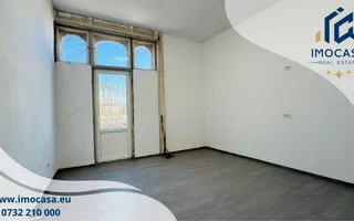 De vânzare Apartament, farmec istoric în Piața Mică Arad clădire 1920 - Poză 24