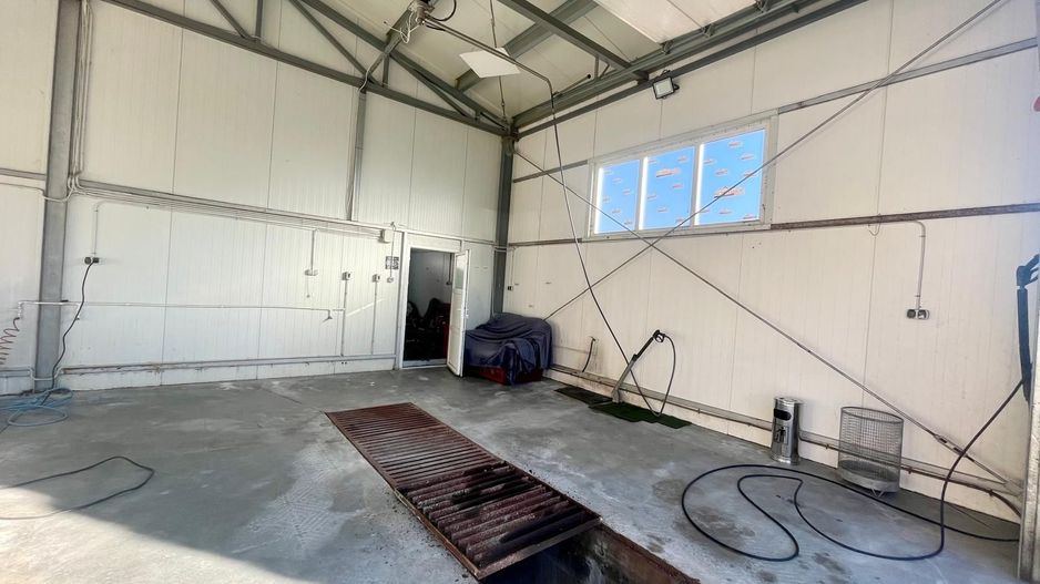 SPATIU SPALATORIE AUTO | 140 MP | VAD EXCELENT | RADAUTI - Poză 5