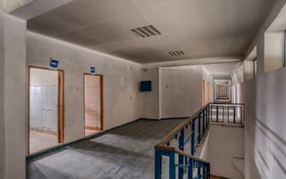 Sediu administrativ + Teren Caracal - Poză 4