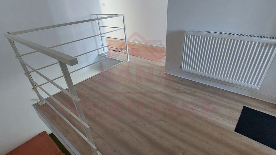 CASĂ TRIPLEX\5 CAMERE\CARANSEBEȘ\JUD.CS - Poză 9