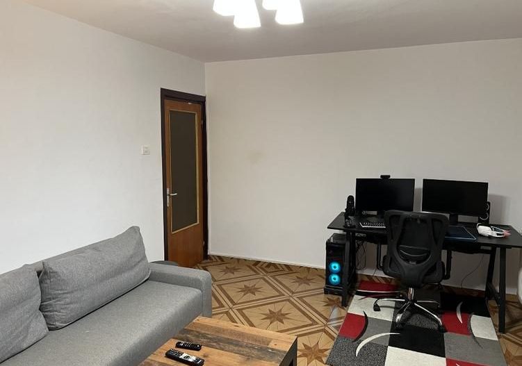 Apartament 3 camere parter decomandat, 67,7 mp, mobilat metrou - Poză 3