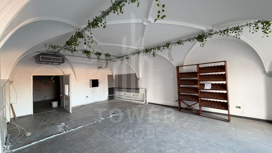 Spațiu comercial ULTRACENTRAL de închiriat – 195 mp - Poză 2