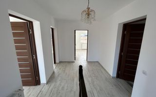 Duplex 4 camere I Acces auto - Curte 370 mp I Cisnădie - Poză 11