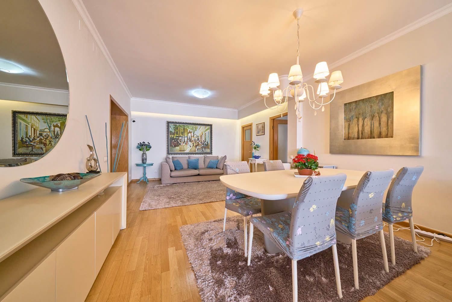 Apartament cu 3 camere decomandat în Herăstrău - Poză 11