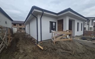 Casă pe un nivel de vânzare, 130 MPU I Selimbar - Poză 5