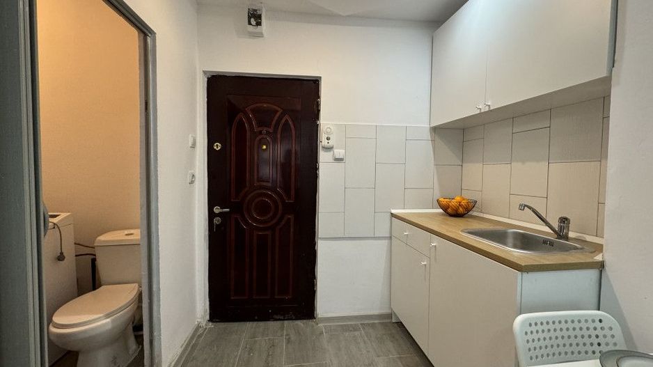 Garsoniera renovata si mobilata, Complex Studentesc, Daliei, Etaj 1. Comision 0 - Poză 13