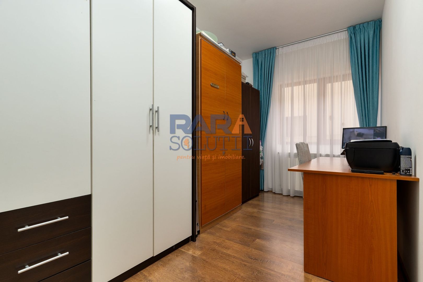 Casă 2013, teren 1366 mp, zonă centrală - Poză 6