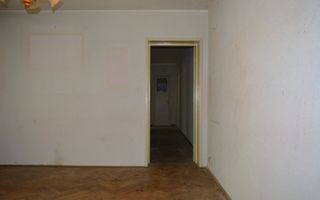 Apartament cu 4 camere Marasesti/Suceava - Poză 6