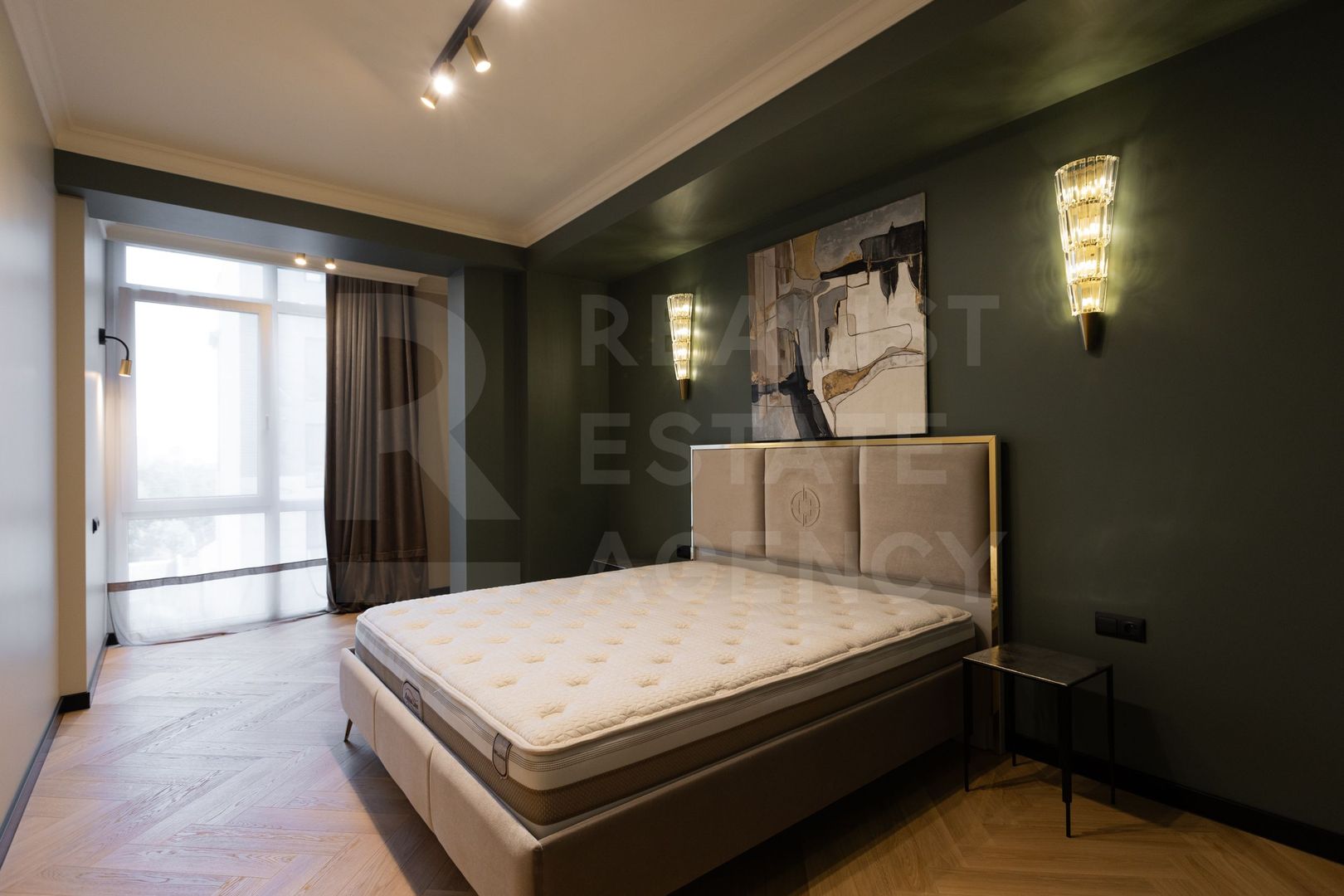 Chirie, apartament, 3 camere, strada Tricolorului, Centru - Poză 7