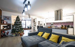 Vila 4 dormitoare garaj Ultracentral - Poză 3