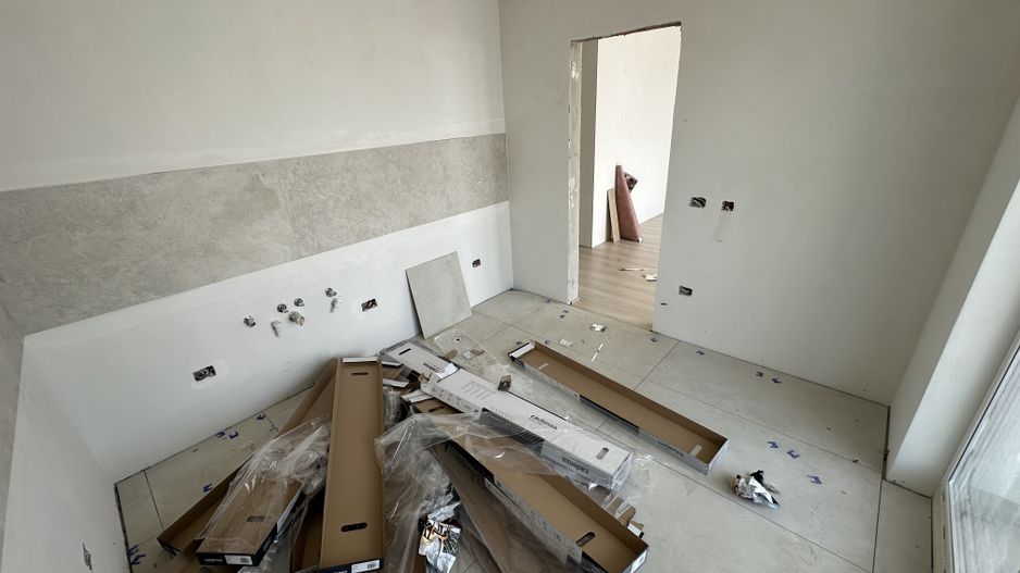 Apartment bloc nou cu lift si loc de parcare inclus - Poză 9