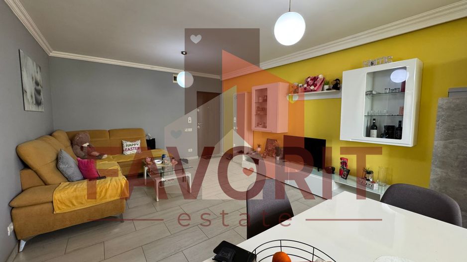 Apartament cu 3 camere mobilat si utilat, posibilitate preluare chiriasi - Poză 2