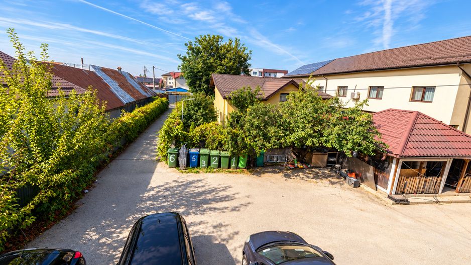 Apartament 2 camere de vanzare, 67mp mobilat, parcare, bloc cu 6 ap. - Poză 35