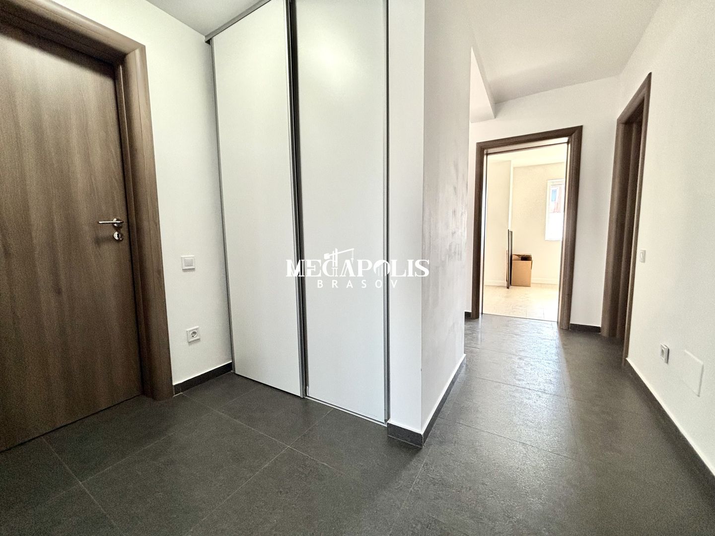 Apartament 3 camere | Parcare | Curte | Pet-Friendly | Ghimbav - Poză 16
