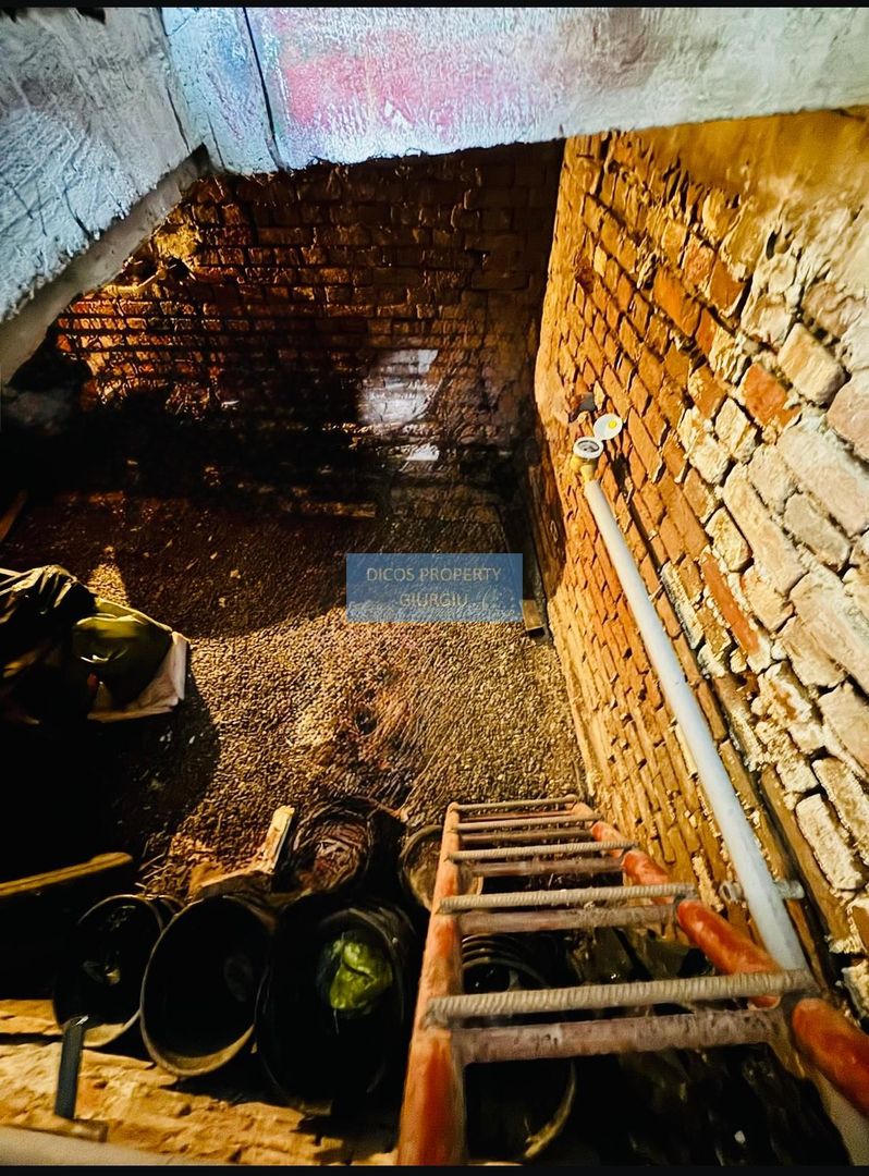 De vânzare – casă situată pe strada Nicolae Iorga - Poză 24