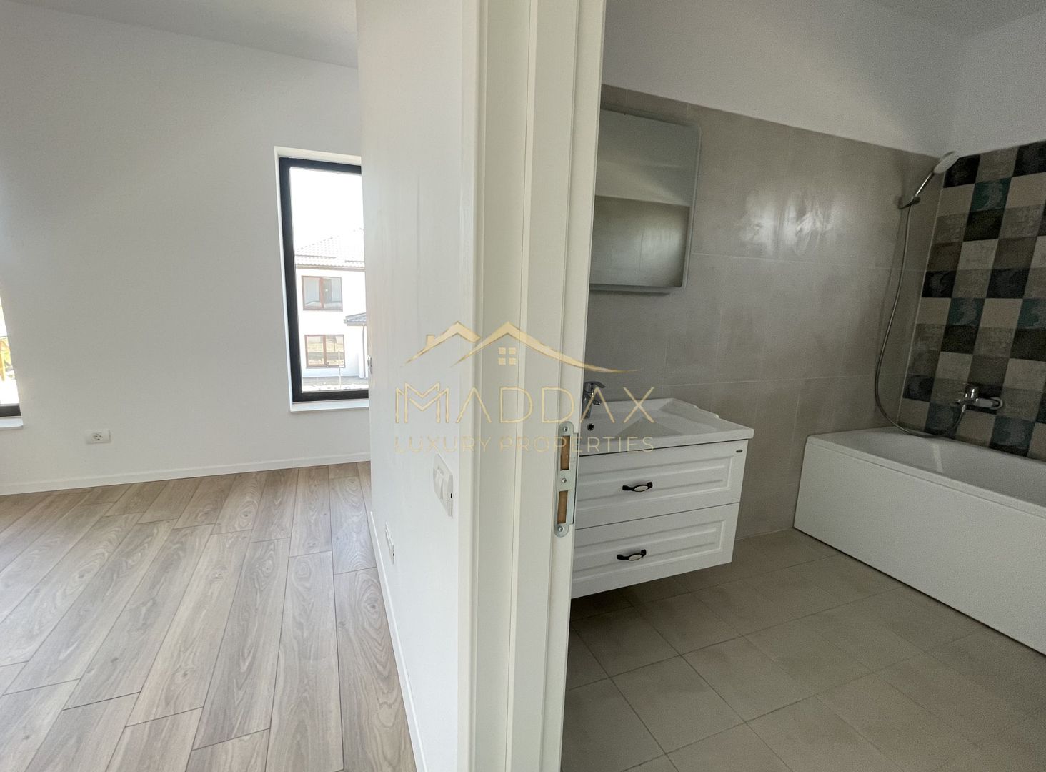 Vila exclusivista_P+1*5 Camere*Teren 704 mp*Langa Padure//Balotesti - Poză 29