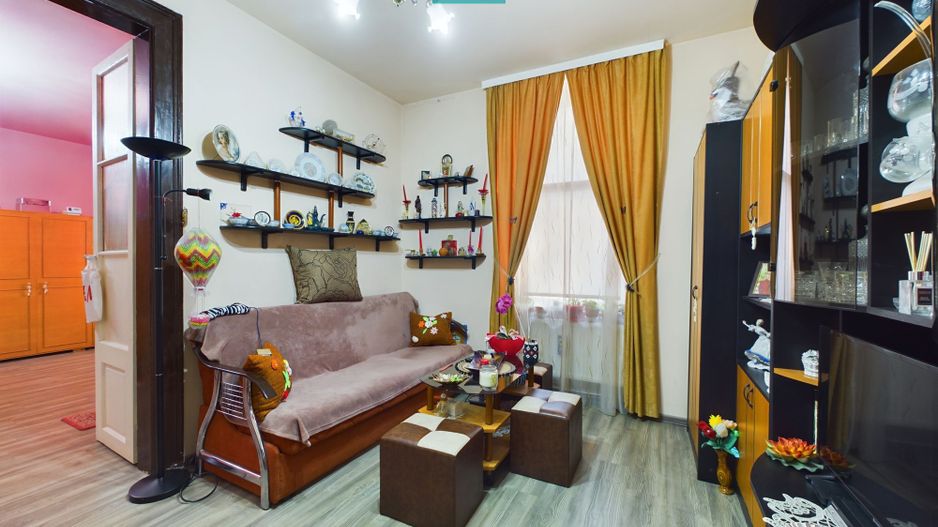 Clădire cu două apartamente zonă centrală - Poză 25