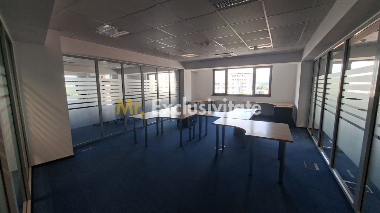 Spațiu Birouri Ultracentral Pitești 265 mp clasa A - Poză 9