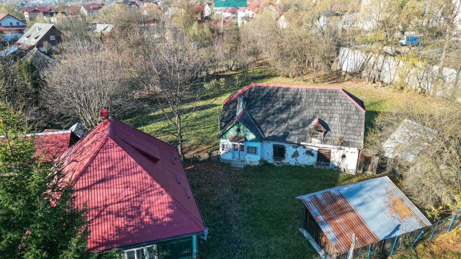 Casă de lemn, cu teren în Borșa - Poză 14