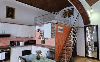 Apartament Central la cladire istorica - Poză 4