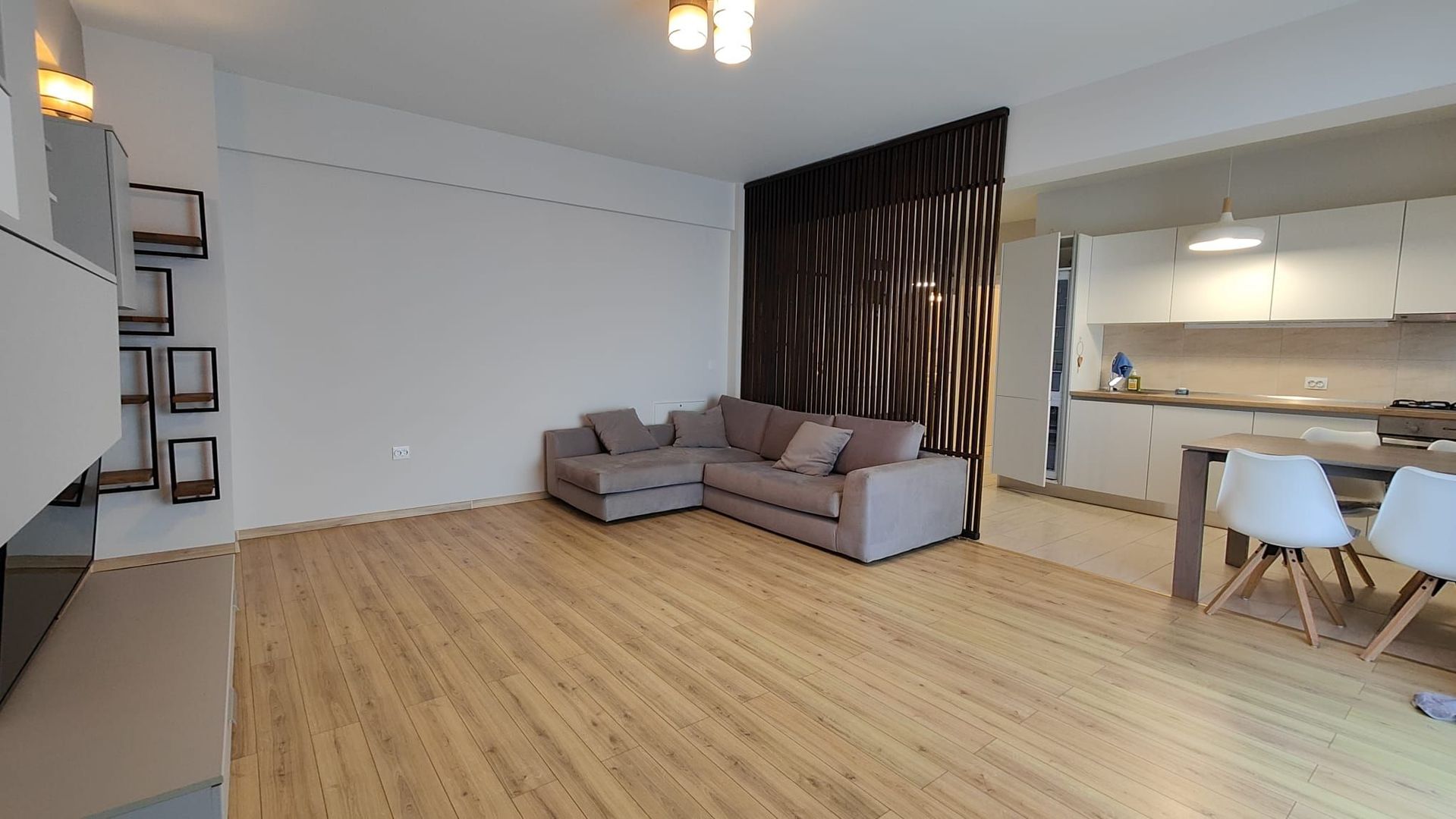 2 camere Sisesti I Sunset Lake View I parcare inclusa - Poză 6