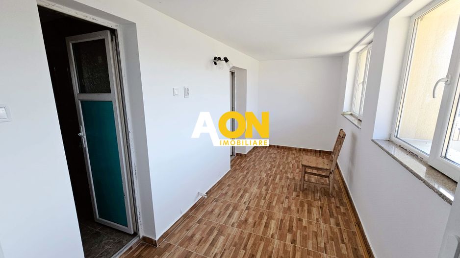 Casa cu 4 dormitoare, 821 mp teren - Poză 11