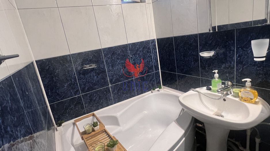 Decomandat, stradal, Calea Bucuresti etaj 1 - Poză 16