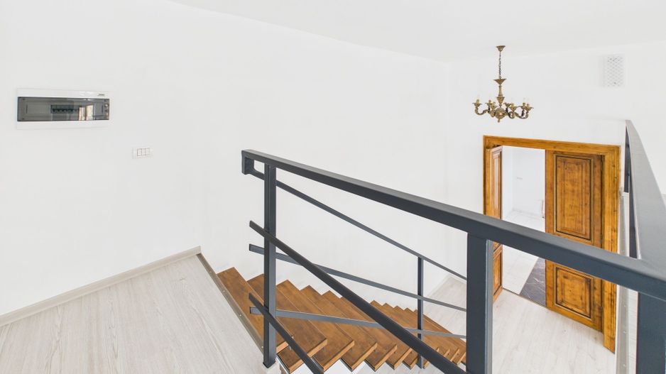 Spațiu Comercial Renovat  La 5 Minute de Piața Unirii - Poză 8