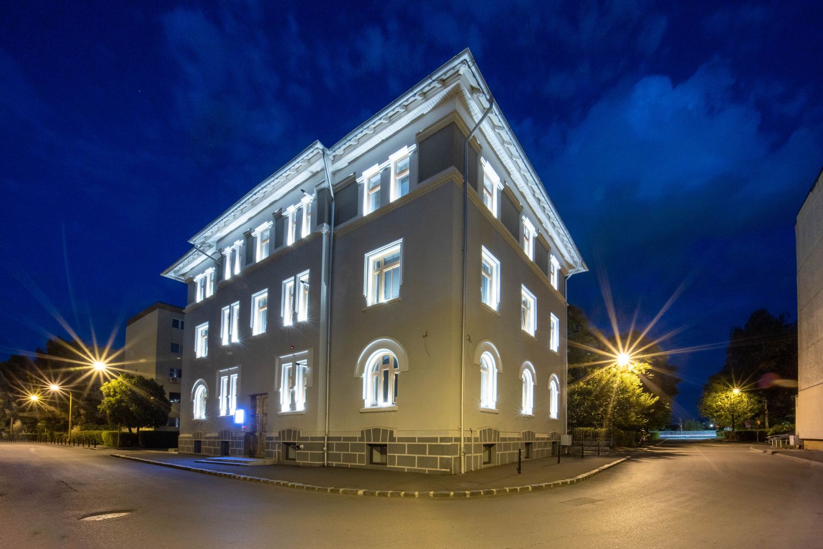 Clădire administrativă renovată integral – oportunitate investițională – Brașov - Poză 11