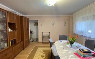 Apartament 3 camere de vânzare | Parter | Zona Micro 16 - Poză 4
