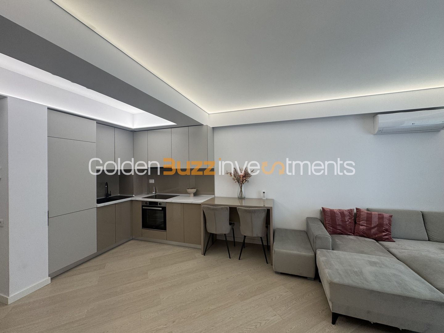 Apartament 2 camere Cortina North - Poză 2