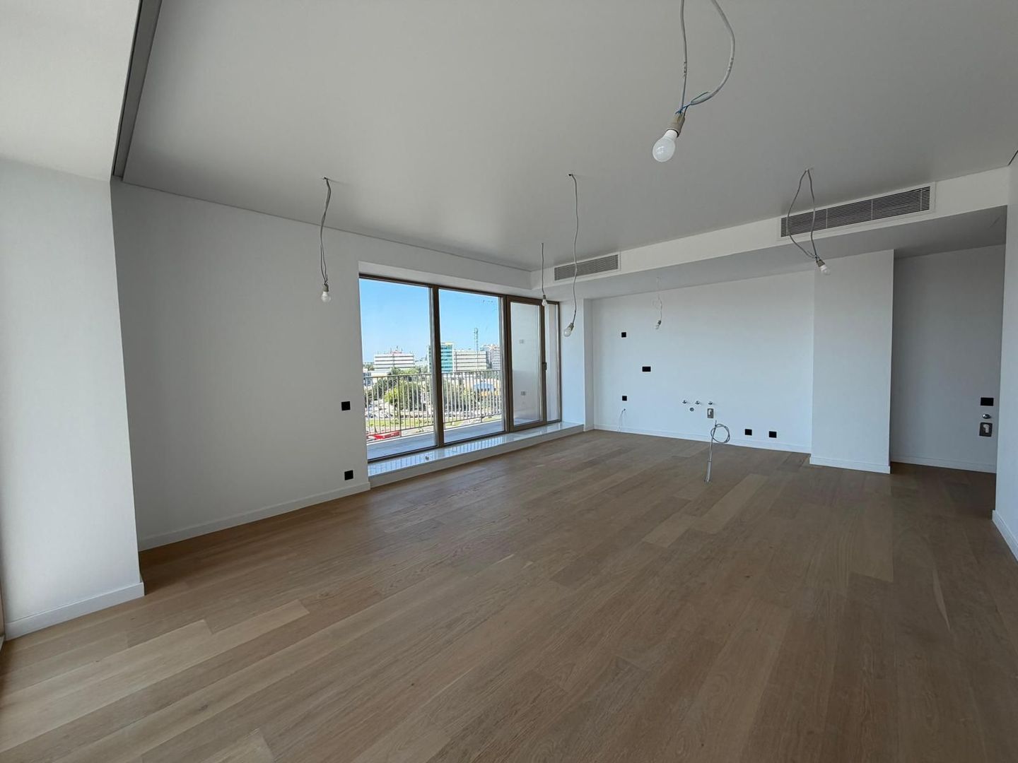 Vanzare Apartament 4 Camere One High District - Poză 2