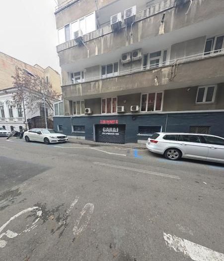 Apartament 5 camere, garaj, 2 boxe subsol, 4/6, bloc interbelic . - Poză 12