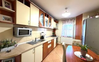 Apartament cu 3 camere in zona strazii Gorunului ! - Poză 6