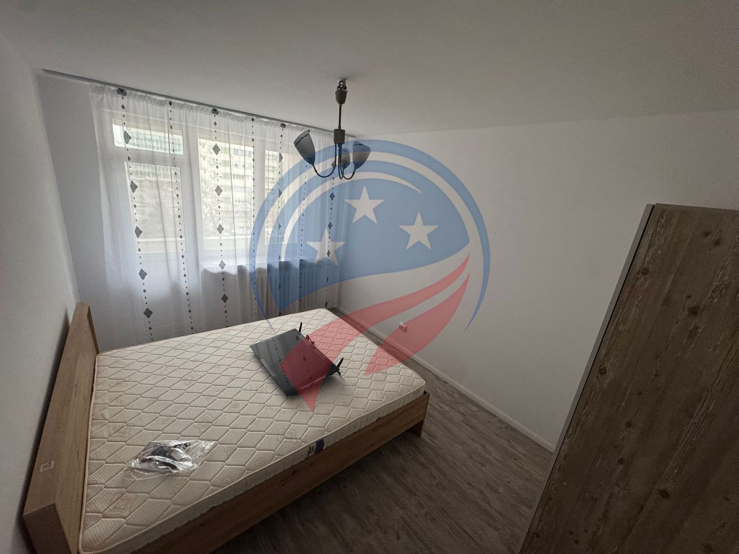 CHIRIE APARTAMENT NOU RENOVAT 2 CAMERE ZONA GARII - Poză 3