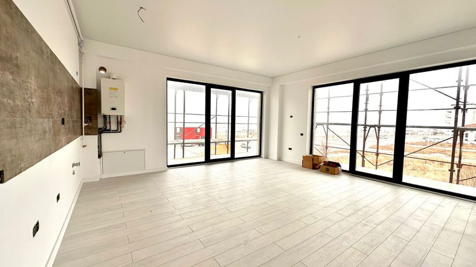 Apartament de vanzare 2 camere- vedere la mare - Poză 18