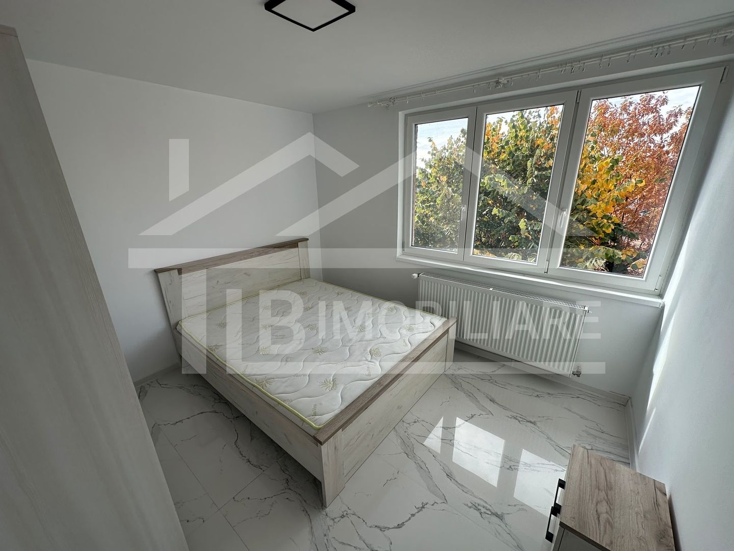 Apartament cu 2 camere, 52mp, decomandat, Zona Libertatii - Poză 1