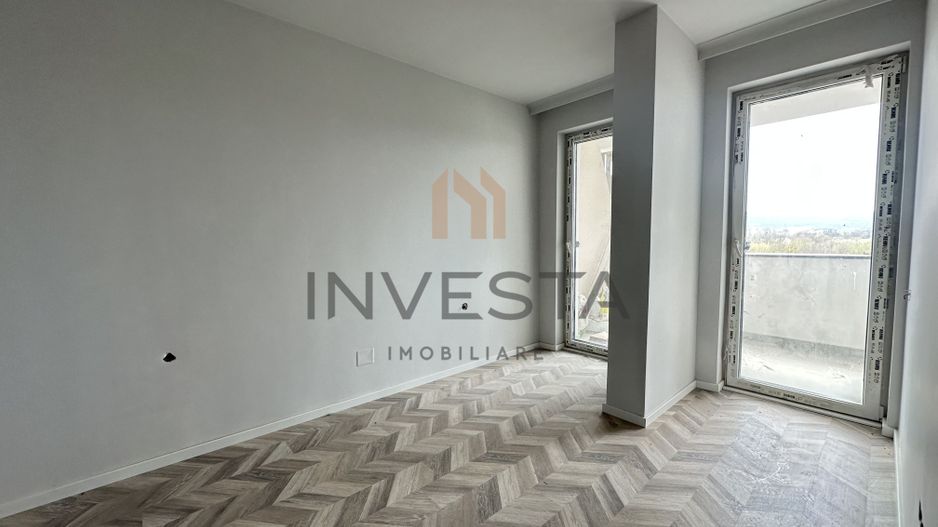 Intre Lacuri/Finisaje premium - Poză 6