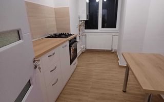 Apartament  2 cam, Micro 16,et 4,renovat toatal - Poză 2