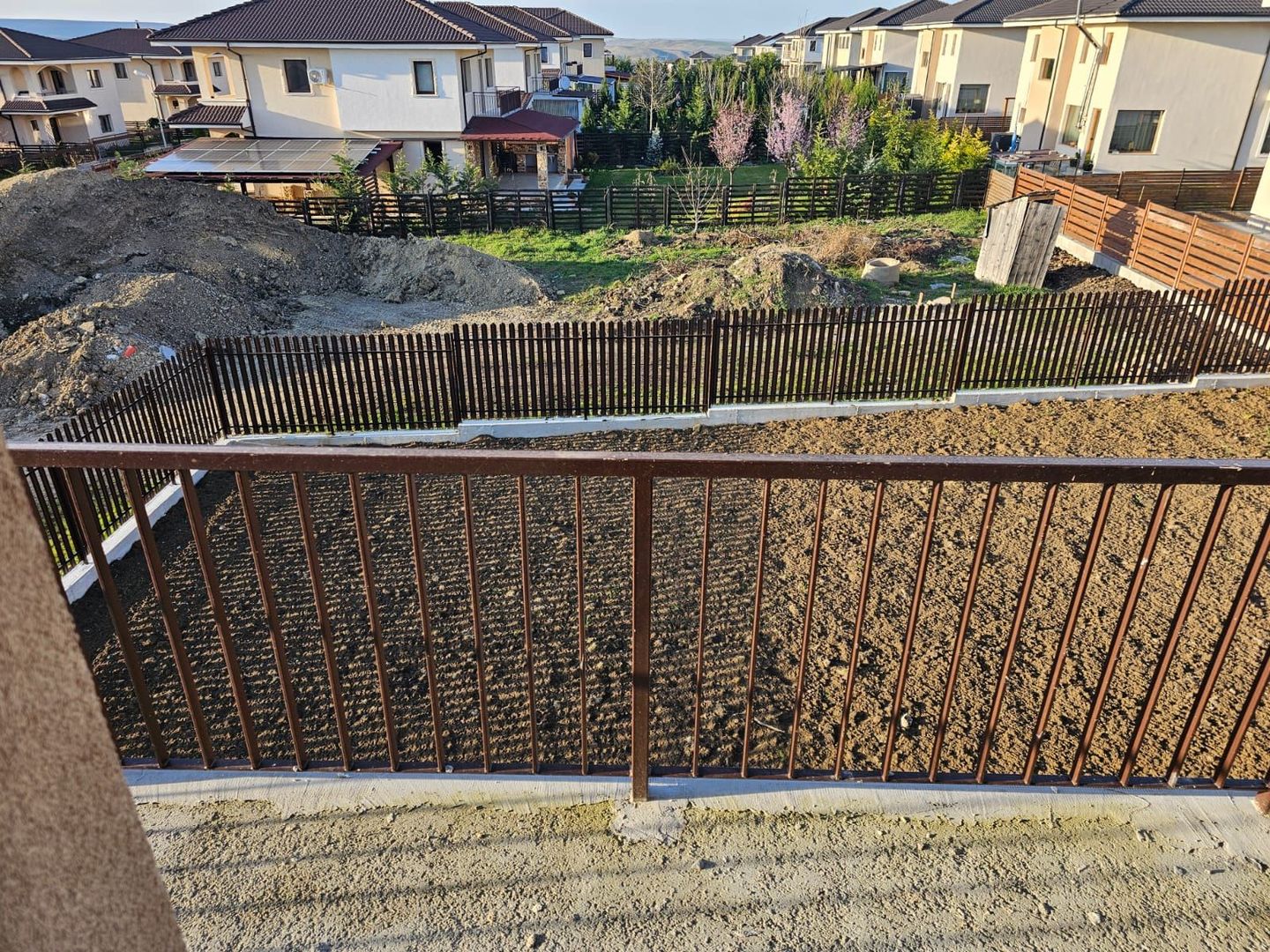 Comision 0% | Casa de vanzare in Dezmir | 149 utili | 2 parcari - Poză 12