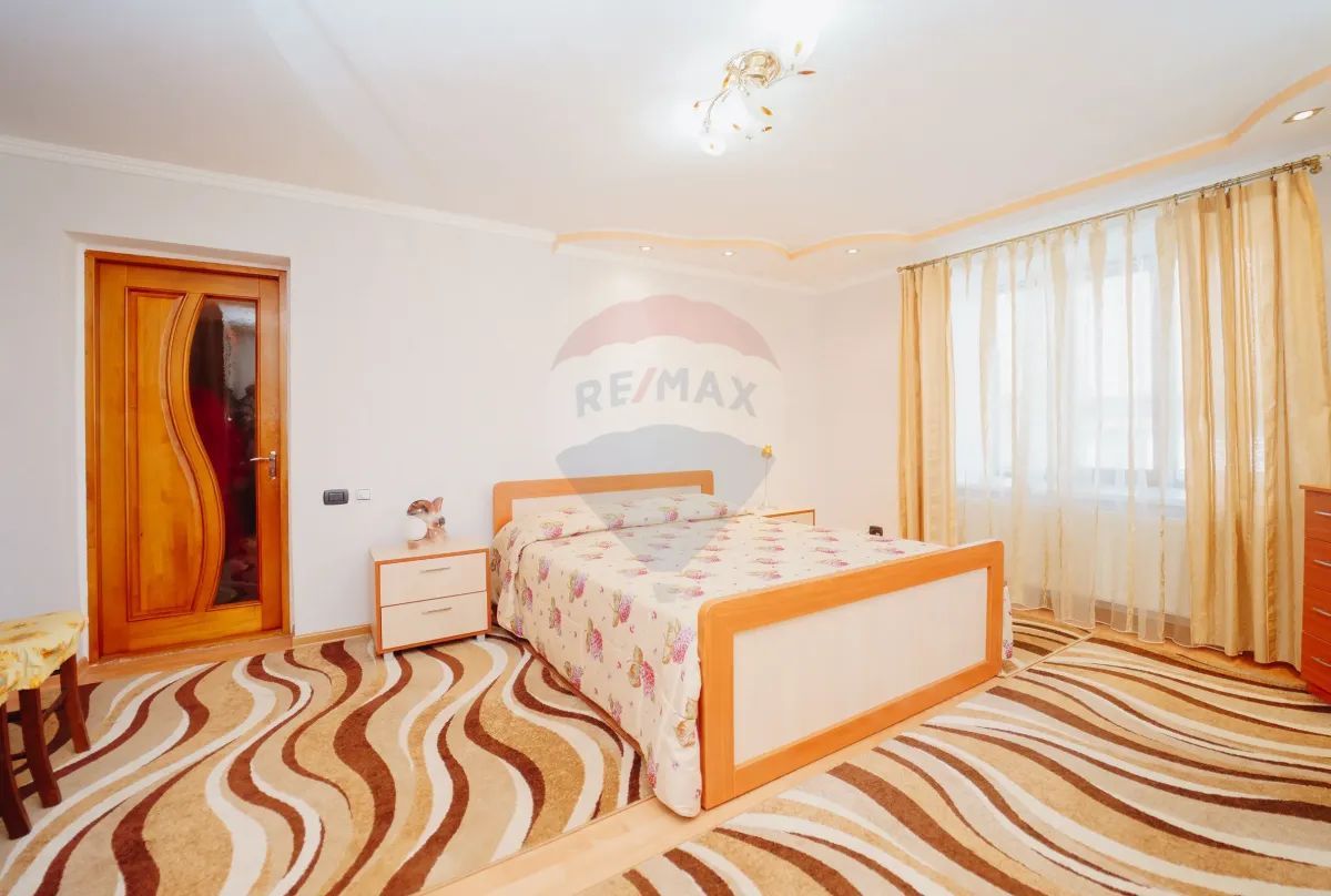 De Vinzare Casa în 2 nivele or. Orhei, - Poză 17