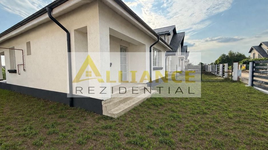 Casa individuala ||3 camere o baie || teren 350mp || - Poză 1