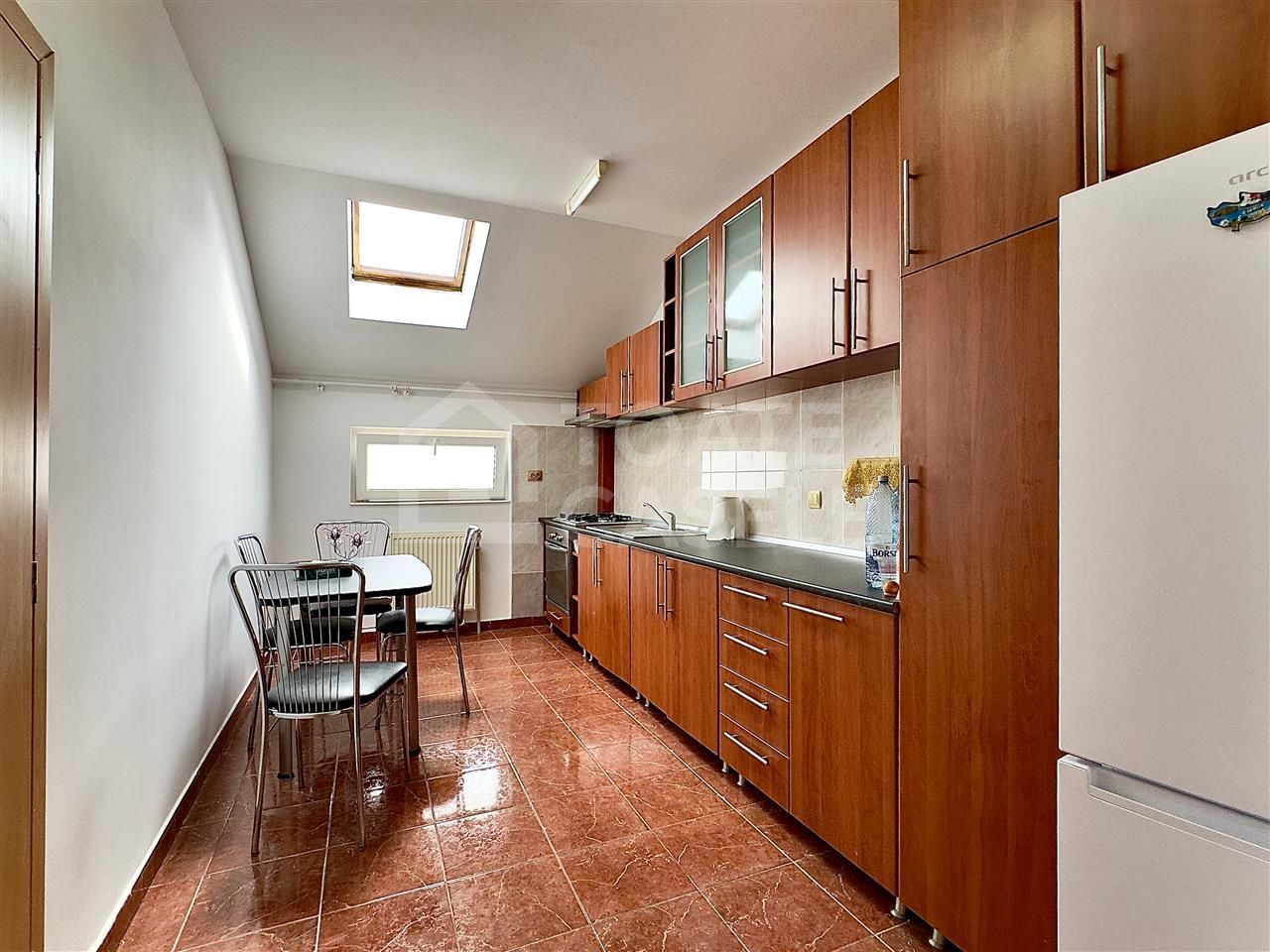 Apartament cu 2 camere si balcon generos – Cluj-Napoca, zona Kaufland - Poză 3