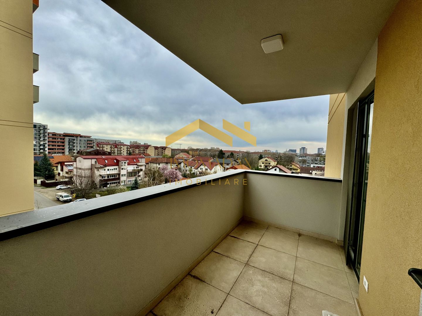 Torontalului-2 Camere-Loc de parcare - Poză 10