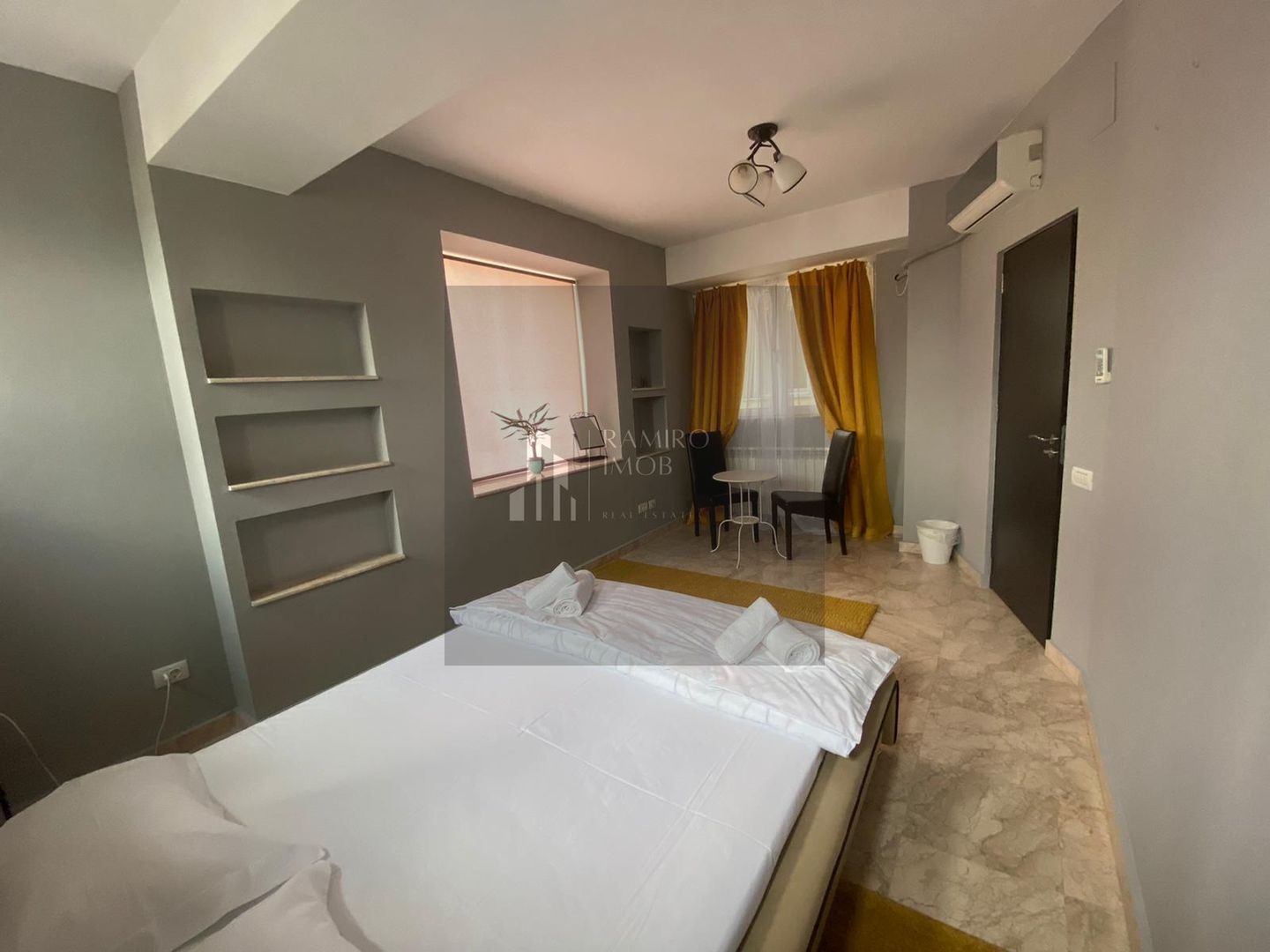 Apartament 220mp utili +terasa 210mp -bloc2010 Unirii -Pasaj Marasesti - Poză 8