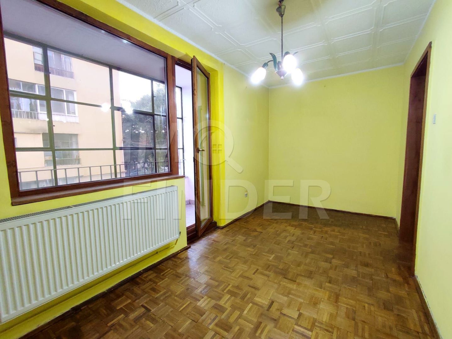 2 camere  etajul 1 zona strazii Horea - Poză 2