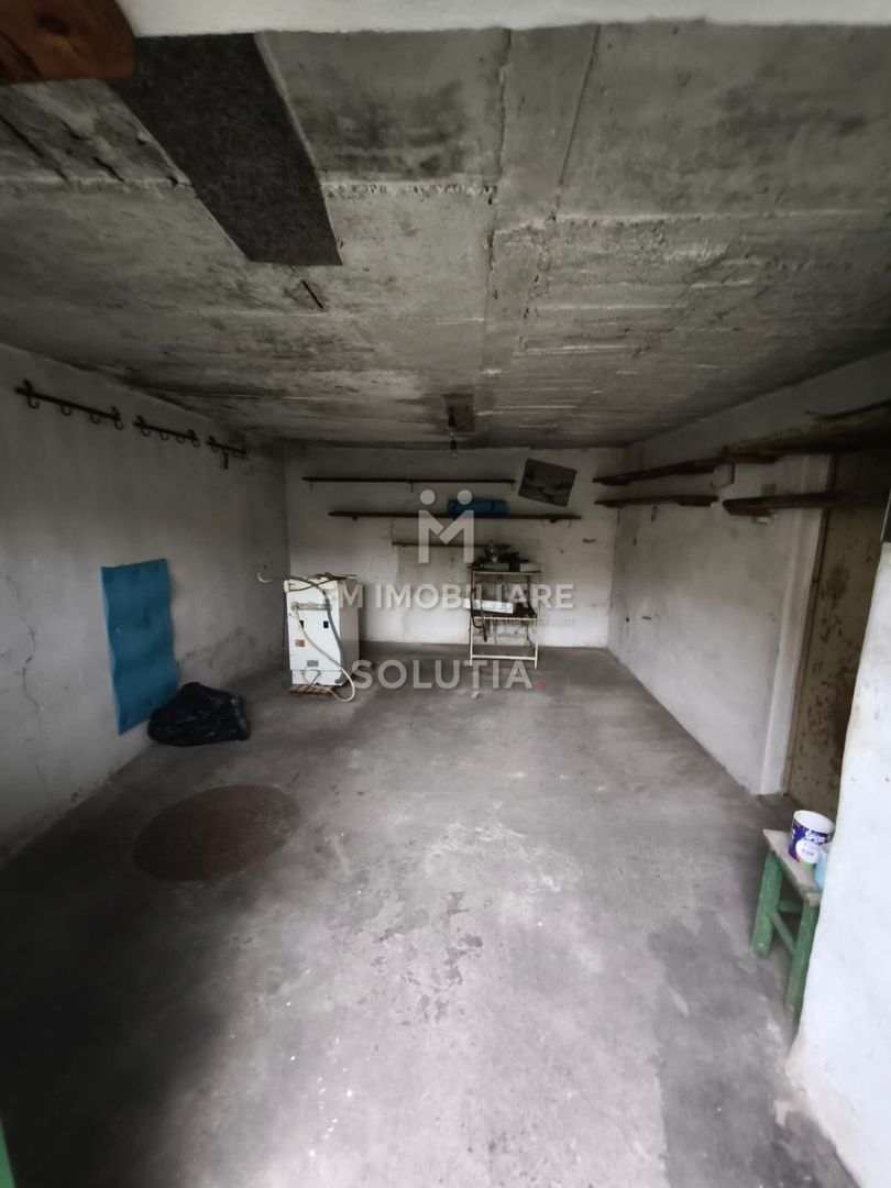 Casă de vânzare | 2 min de Centrul Vechi | garaj | curte proprie - Poză 13
